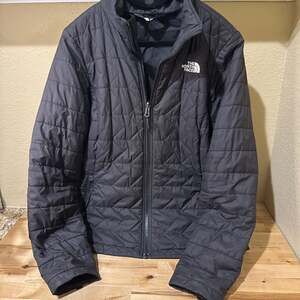 The North Face Women's Junction Insulated Full-Zip Jacket Small